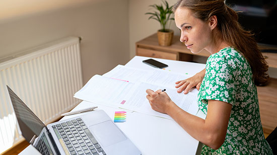 What is the D-Reskill project ? | Digital-Reskilling at Universities
